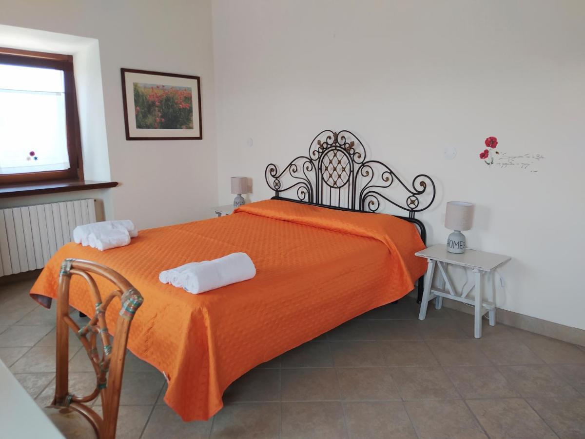Il Girasole Country House Camerano Exteriér fotografie