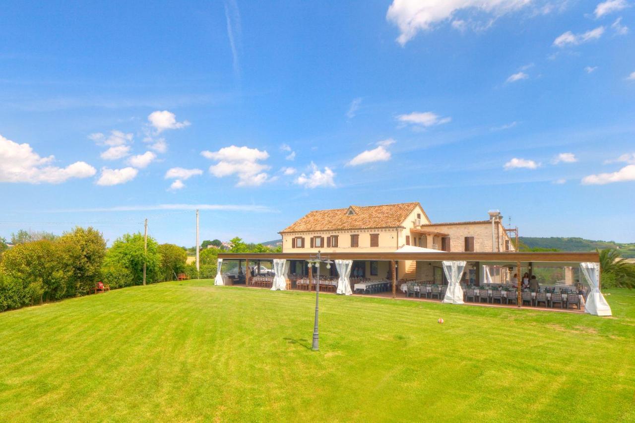 Il Girasole Country House Camerano Exteriér fotografie